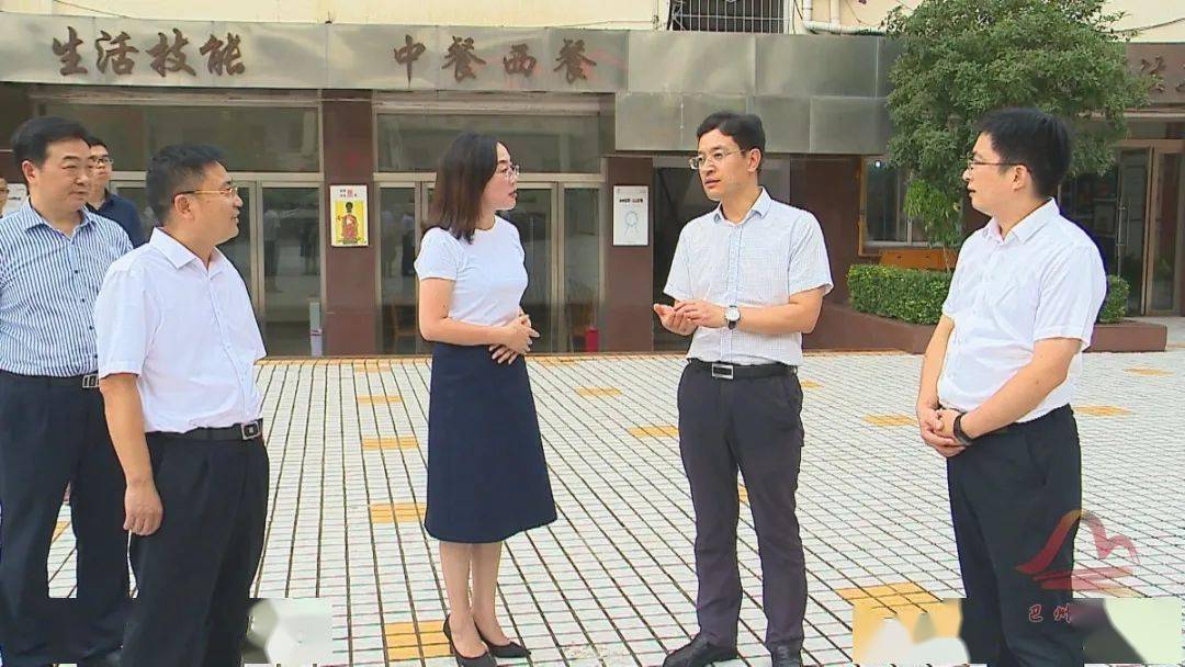 何光平开展教师节走访慰问运动-Bsports必一体育(图8)
何光平开展教师节走访慰问运动-Bsports必一体育(图8)