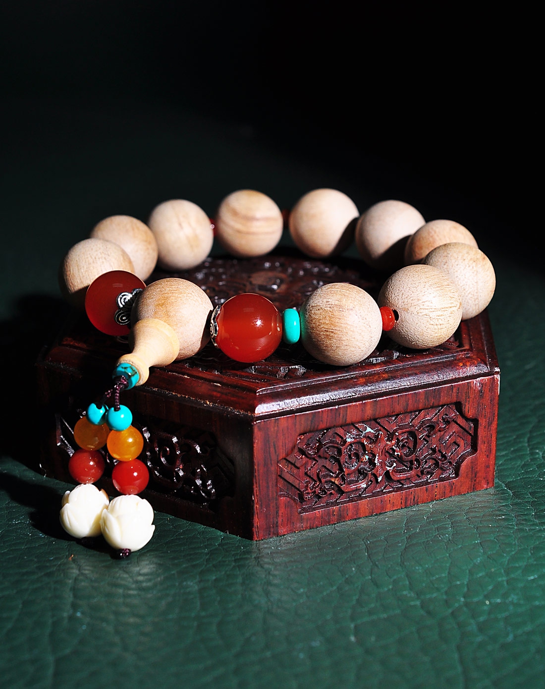 必一_手机上的悲剧催逼生命教育快快进课堂(图3) b体育