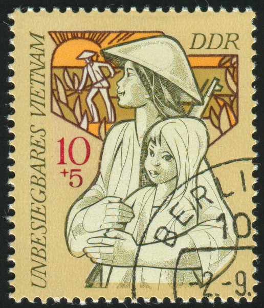 柏林一处200年历史的老宅地经历改造:必一(图1) 必一